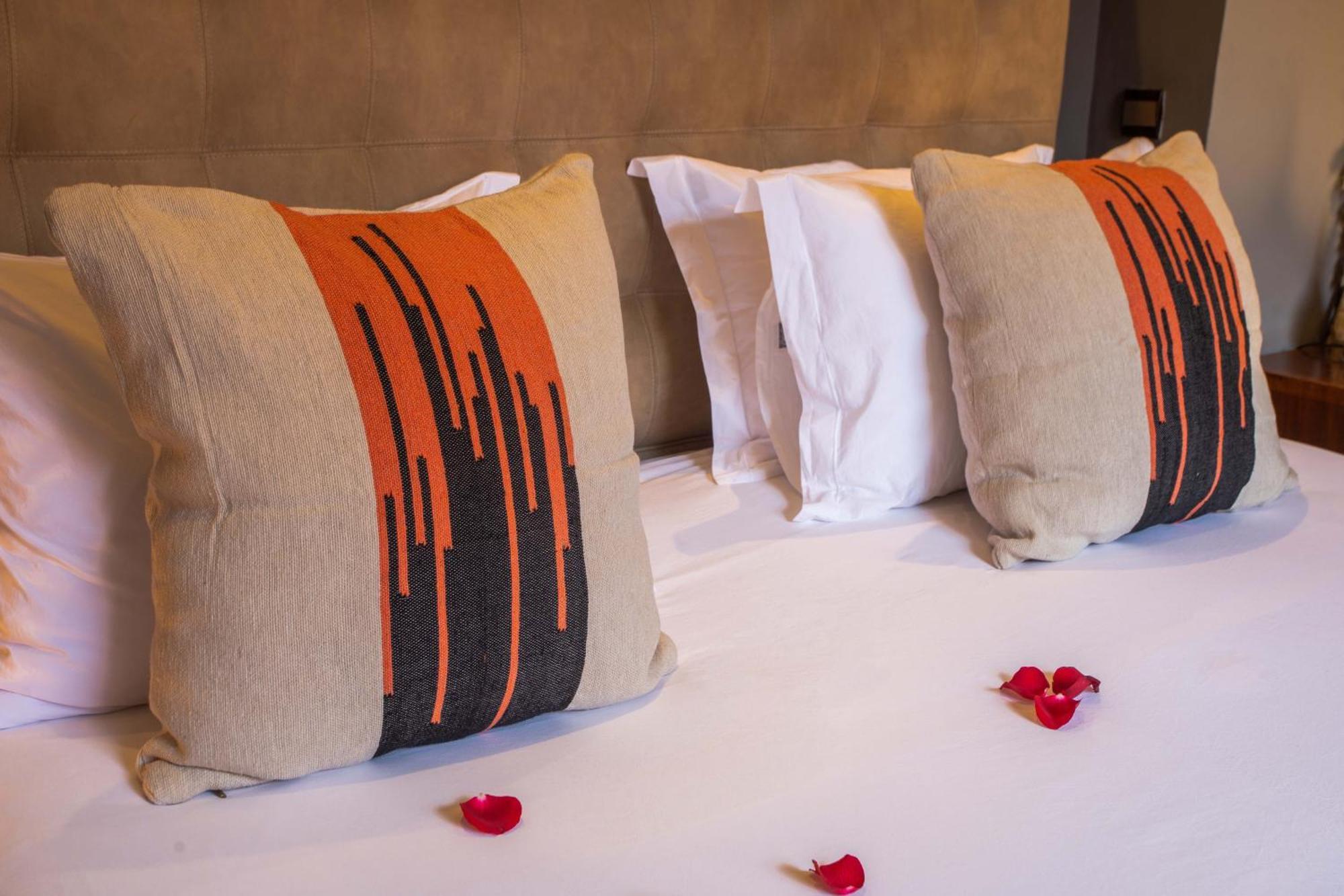 Le Medina Privilege Riad & Spa มาร์ราเกช ภายนอก รูปภาพ